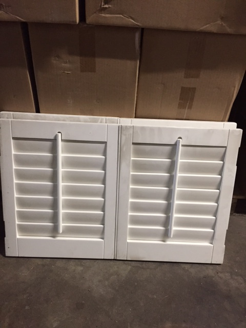 SHUTTERS (PAIR) 31-1/4"X19-1/2")